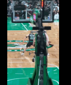 狗哥太搞了！矮了31cm的贝弗利单吃科内特后比too small