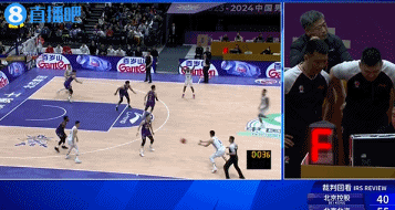 搞事情啊！裁判半场结束吹廖三宁压哨三分犯规 基恩3罚2中