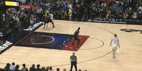 老太太钻被窝！保罗&库明加联手整了个8秒违例