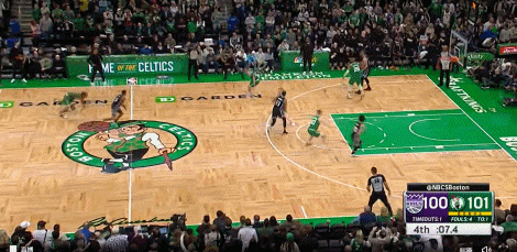 出机会把握不住！福克斯中投不中&穆雷补篮弹出 国王最终绝杀未果