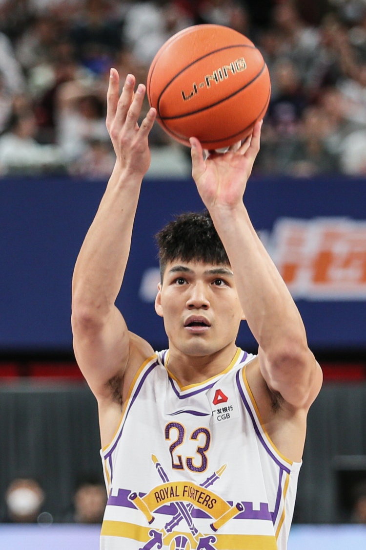 东莞市联赛名单：陈国豪等广工名将代表大朗镇 曾茂洲在南城街道