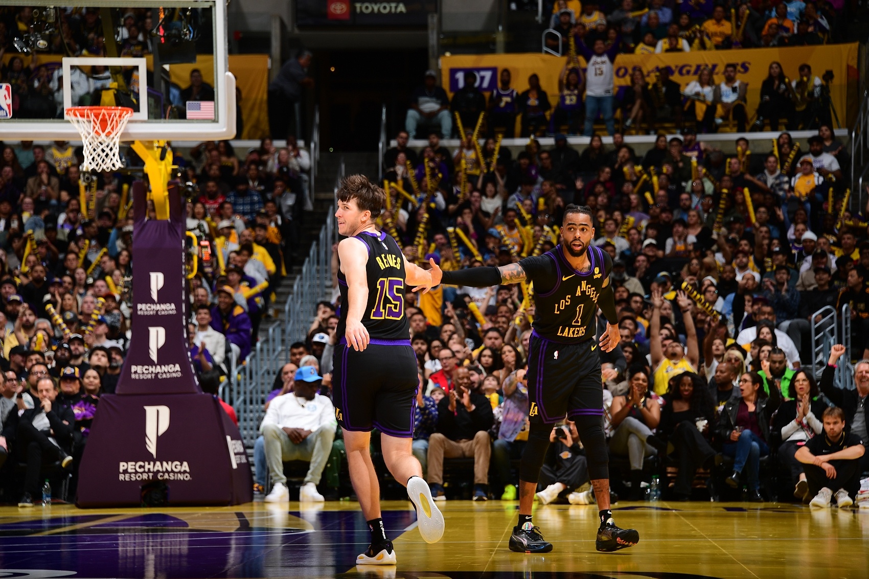 29分14板10助2帽！拉塞尔更推：奥斯汀-他么的-里夫斯