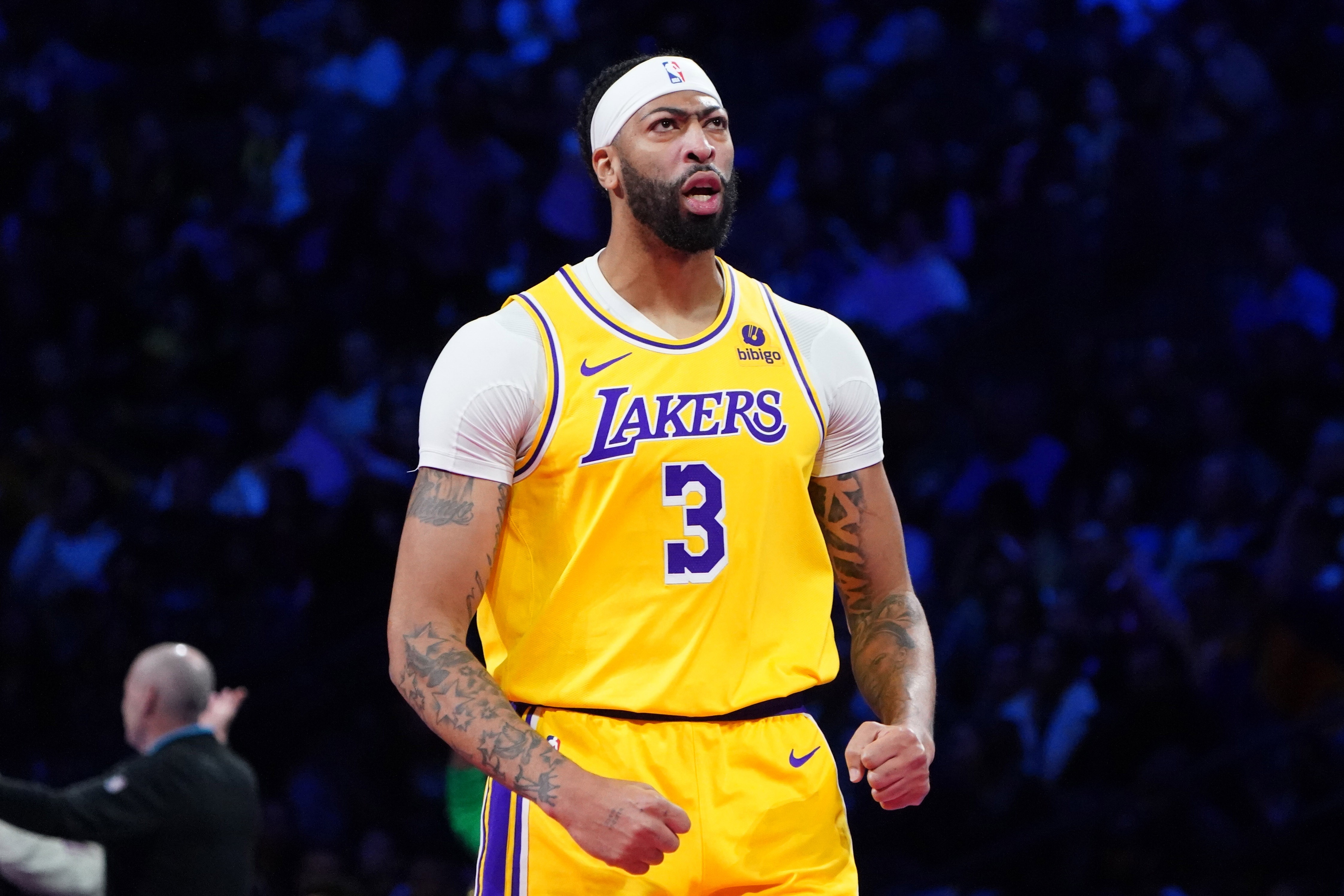 浓眉谈大比分逆转取胜：20分的领先在目前这个联盟屁都不算！