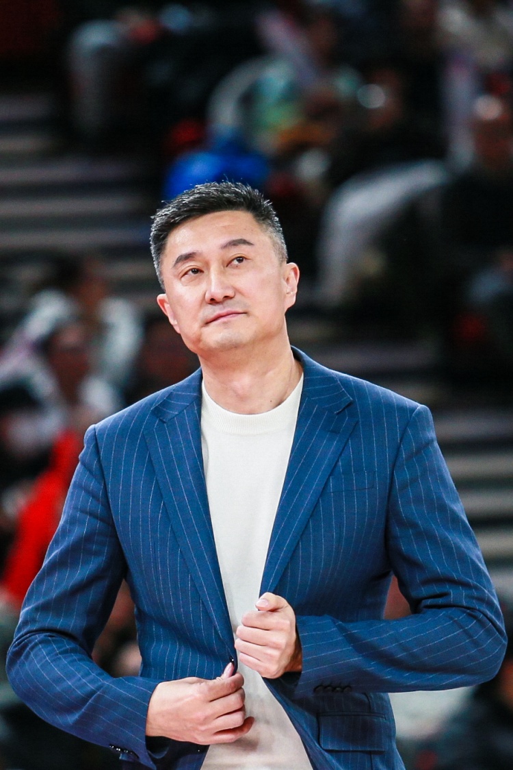 广体：广东男篮渐入佳境迎十一连胜 张明池等年轻球员重拾自信