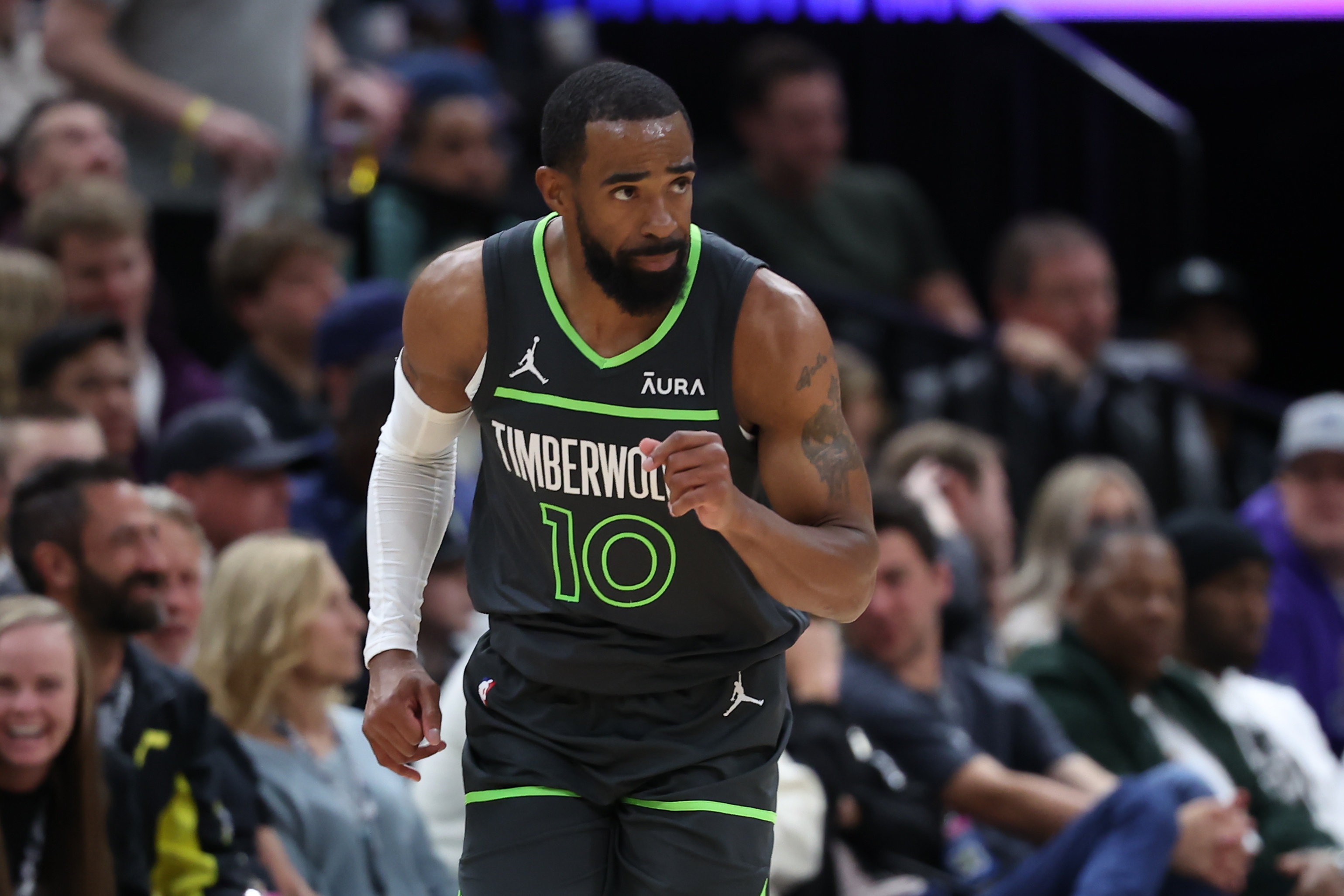 盘点|高薪低能or被低估？无缘最佳阵容的高薪球员：帕森斯仅第40