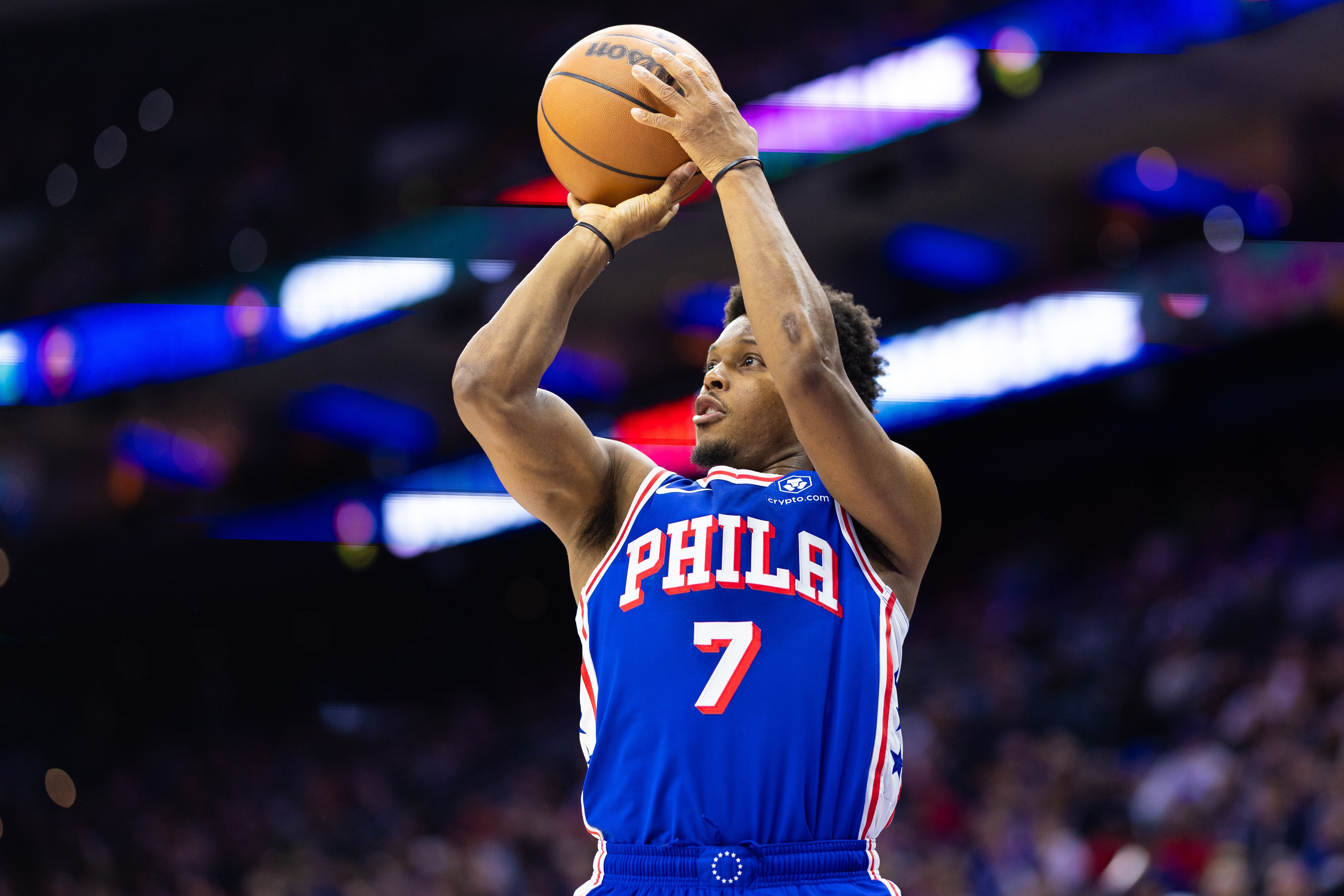 纳斯：洛瑞是很好的组织者 同时提升了球队防守&他很懂教练组